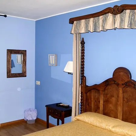 Hotel Conventin 2*